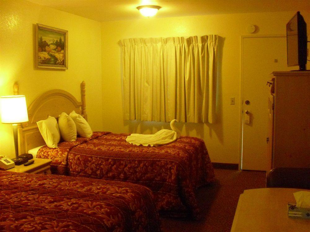 Beachway Inn Арройо-Гранде Экстерьер фото