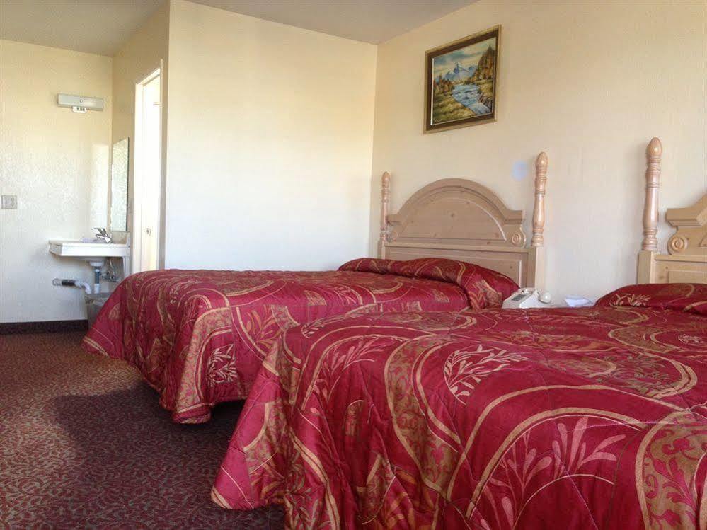 Beachway Inn Арройо-Гранде Экстерьер фото